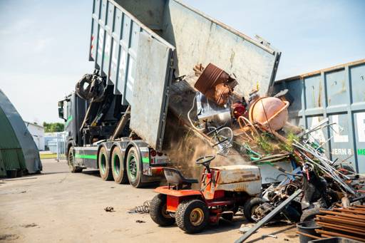 salale-lastbil-transport